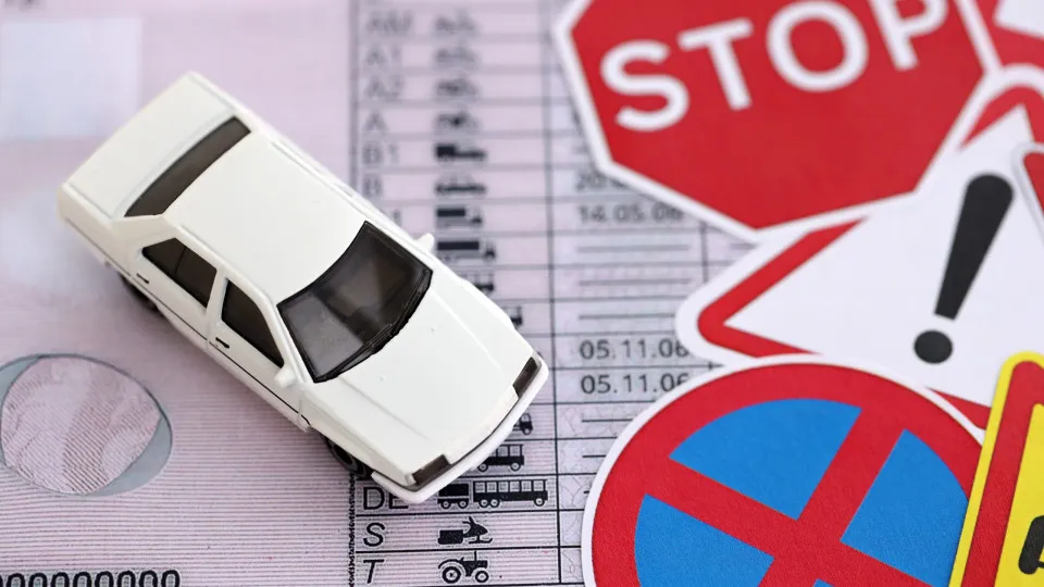 Novo Código da Estrada proposto pelo ACP é `retrocesso na mobilidade`defende MUBi