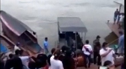 Acidente fluvial no Peru provoca 11 mortos - Vimarsana News