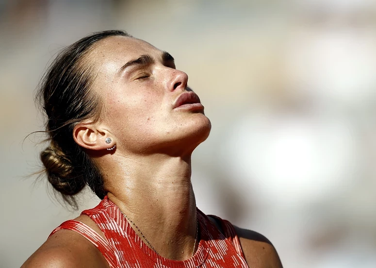 Sabalenka está fora de Wimbledon
