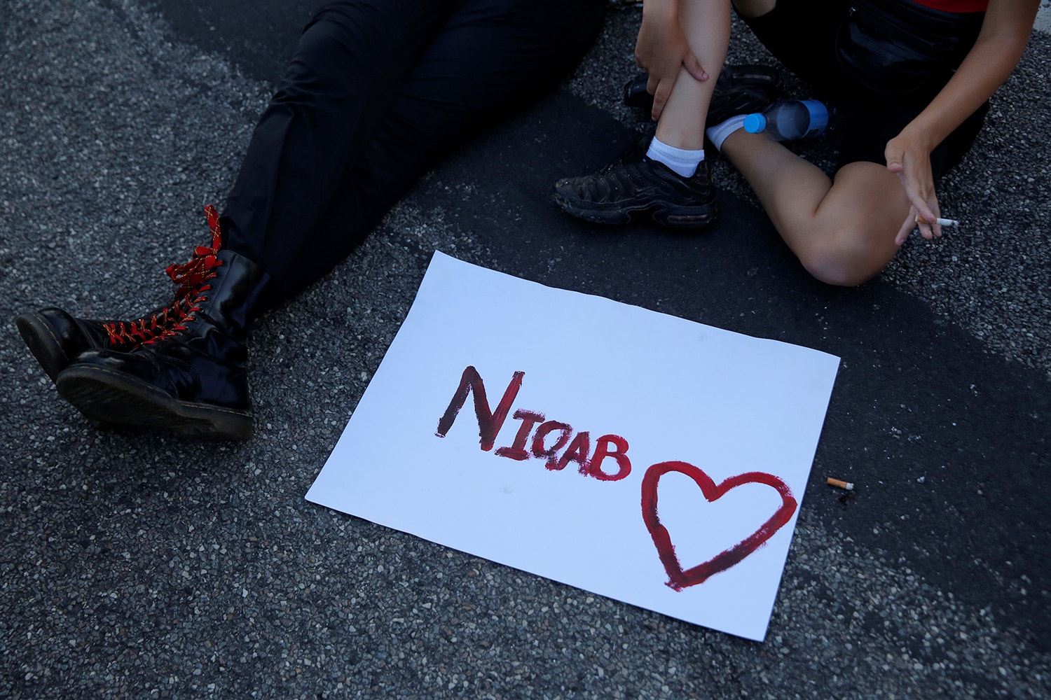  Andrew Kelly - Reuters 