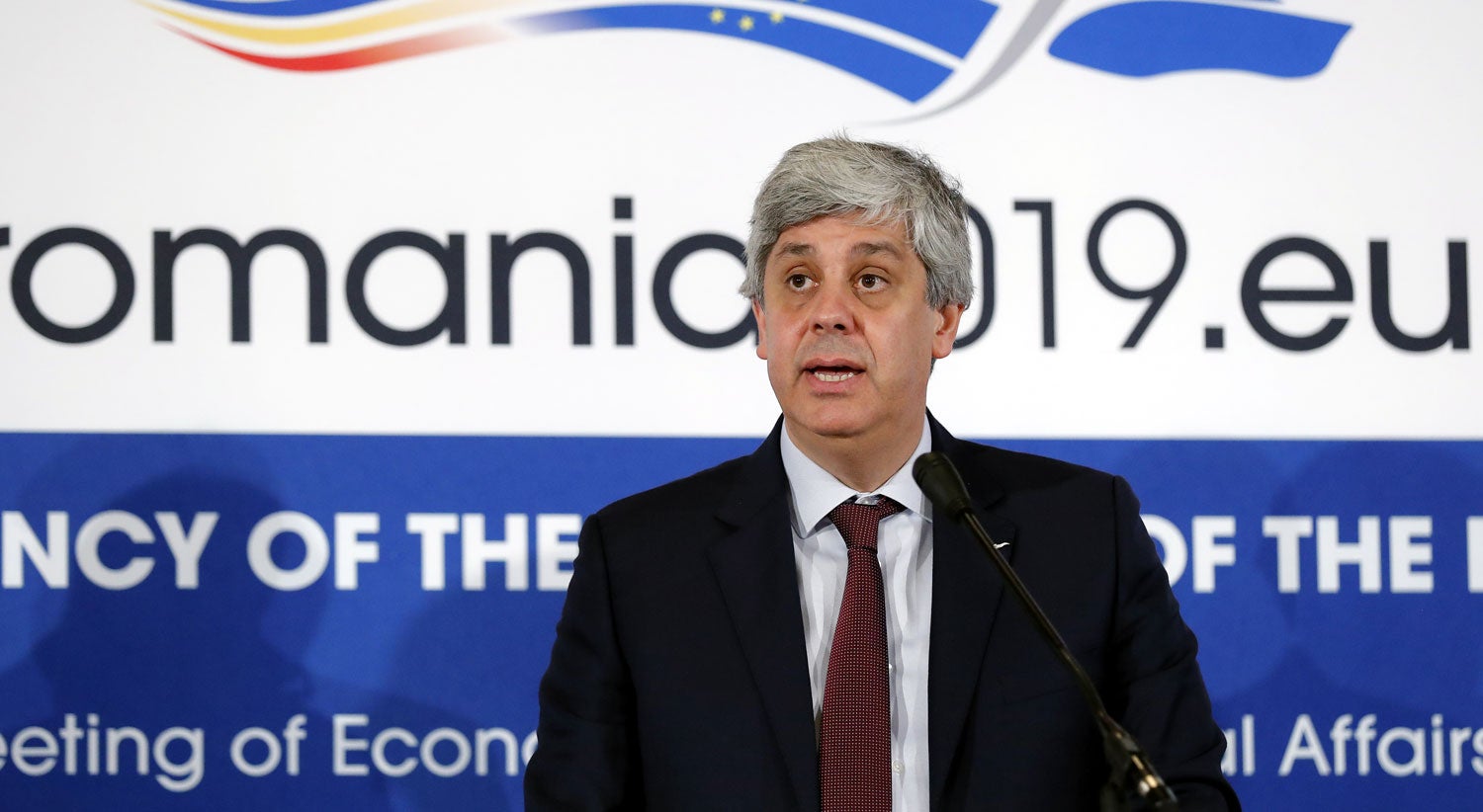 Centeno acredita que evolu��o da economia traduz confian�a nas finan�as p�blicas