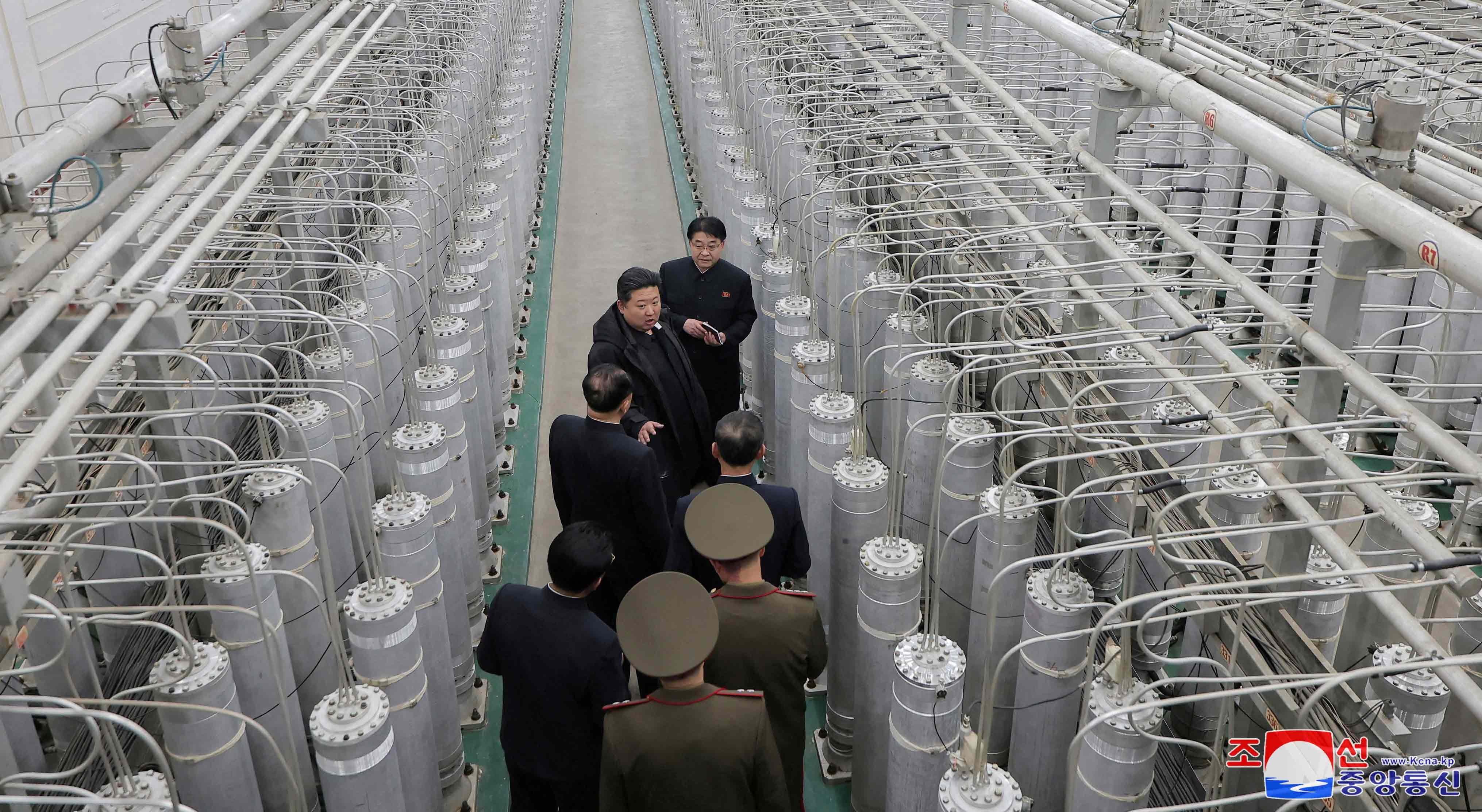 Sistema que regula armas nucleares enfrenta crise mais grave em décadas, alerta ONU