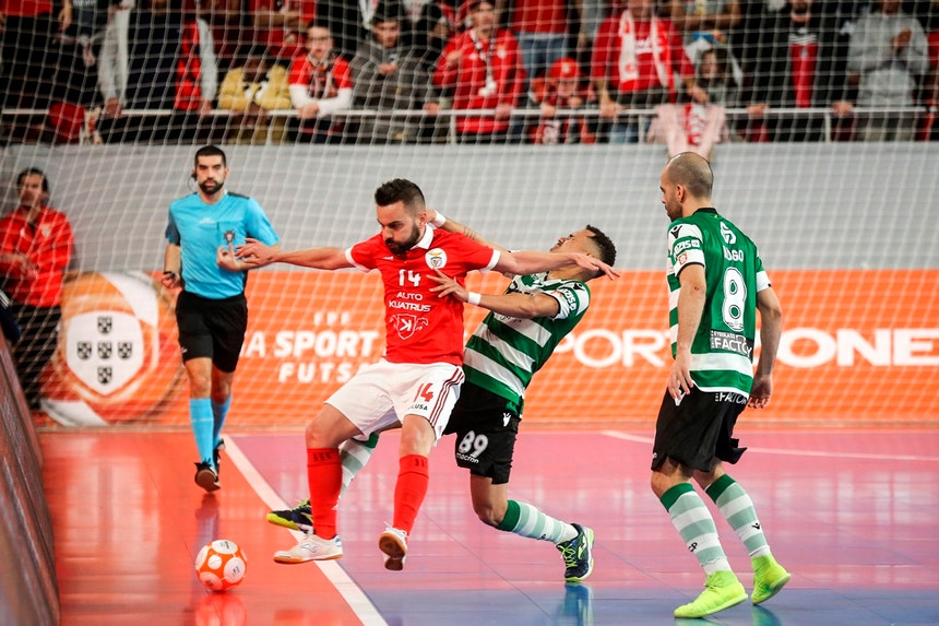 Benfica volta a vencer na casa do Sporting e é bicampeão nacional! 