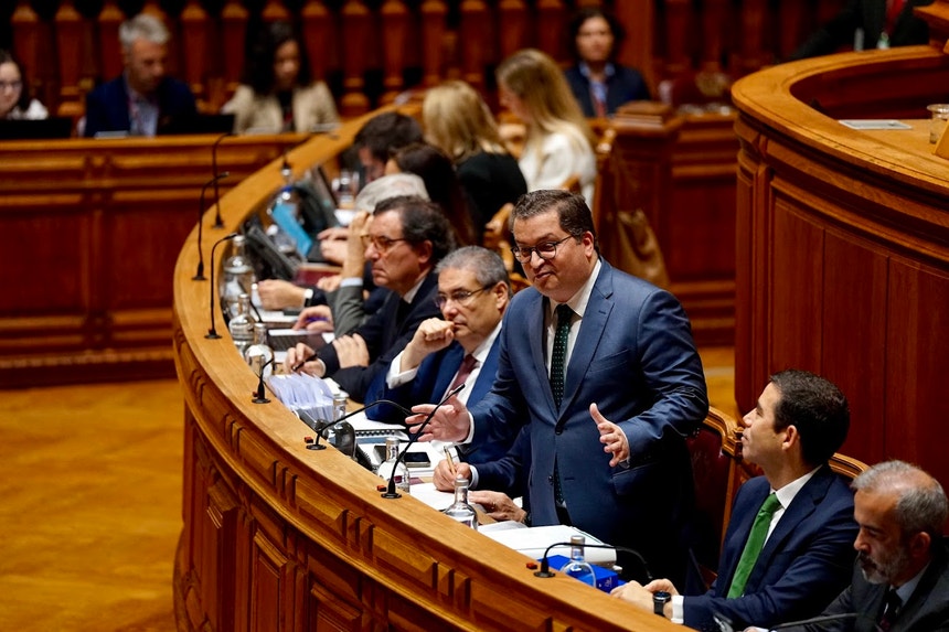 Imagem de Miranda Sarmento vê greve geral como decisão política e ranking da Economist como resultado da governação