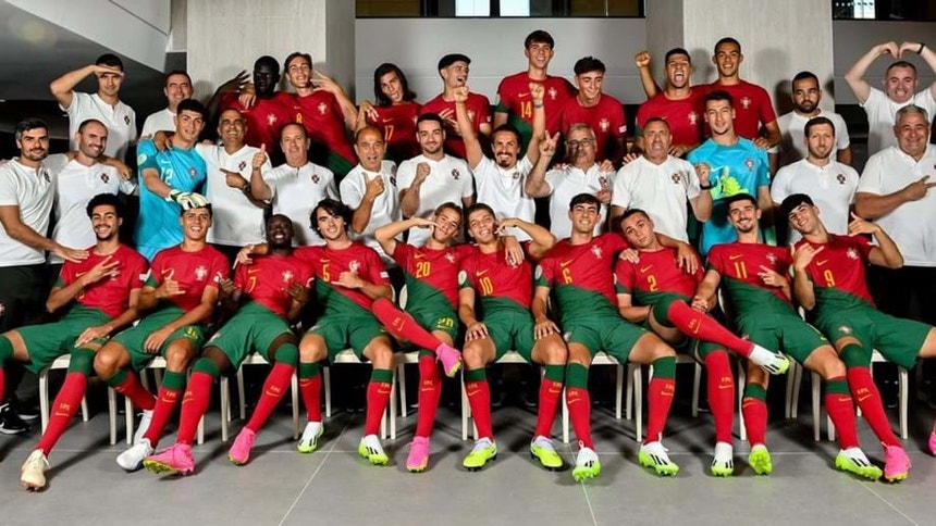 Euro sub-19: a foto oficial e a numeração da seleção de Portugal