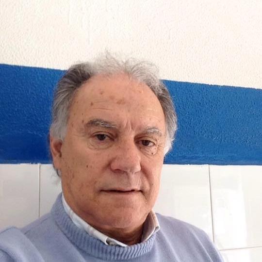 Carlos Valente morreu aos 77 anos
