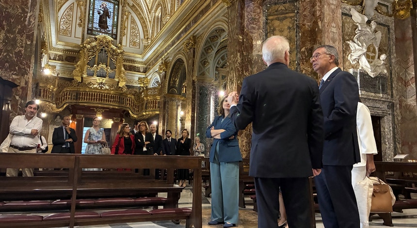 António José Seguro é recebido por Leão XIV no Vaticano