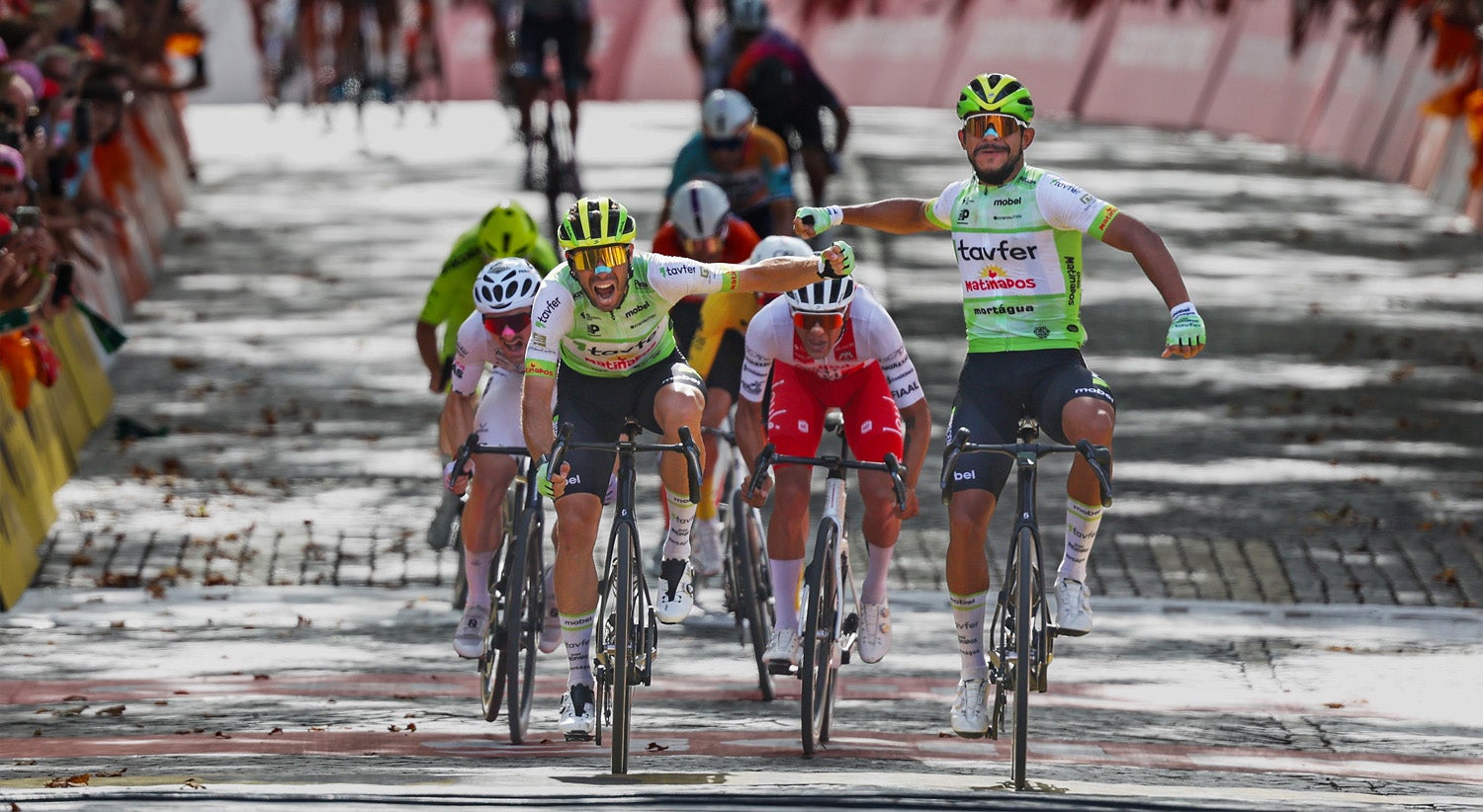 Linarez primeiro em Elvas, Rui Oliveira mant�m amarela