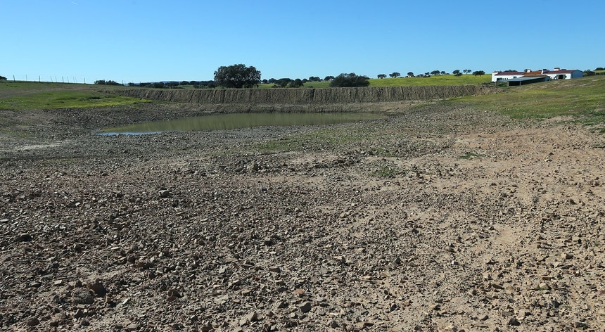 Portugal e Espanha sentem o tempo cada vez mais seco e recursos hídricos em perigo
