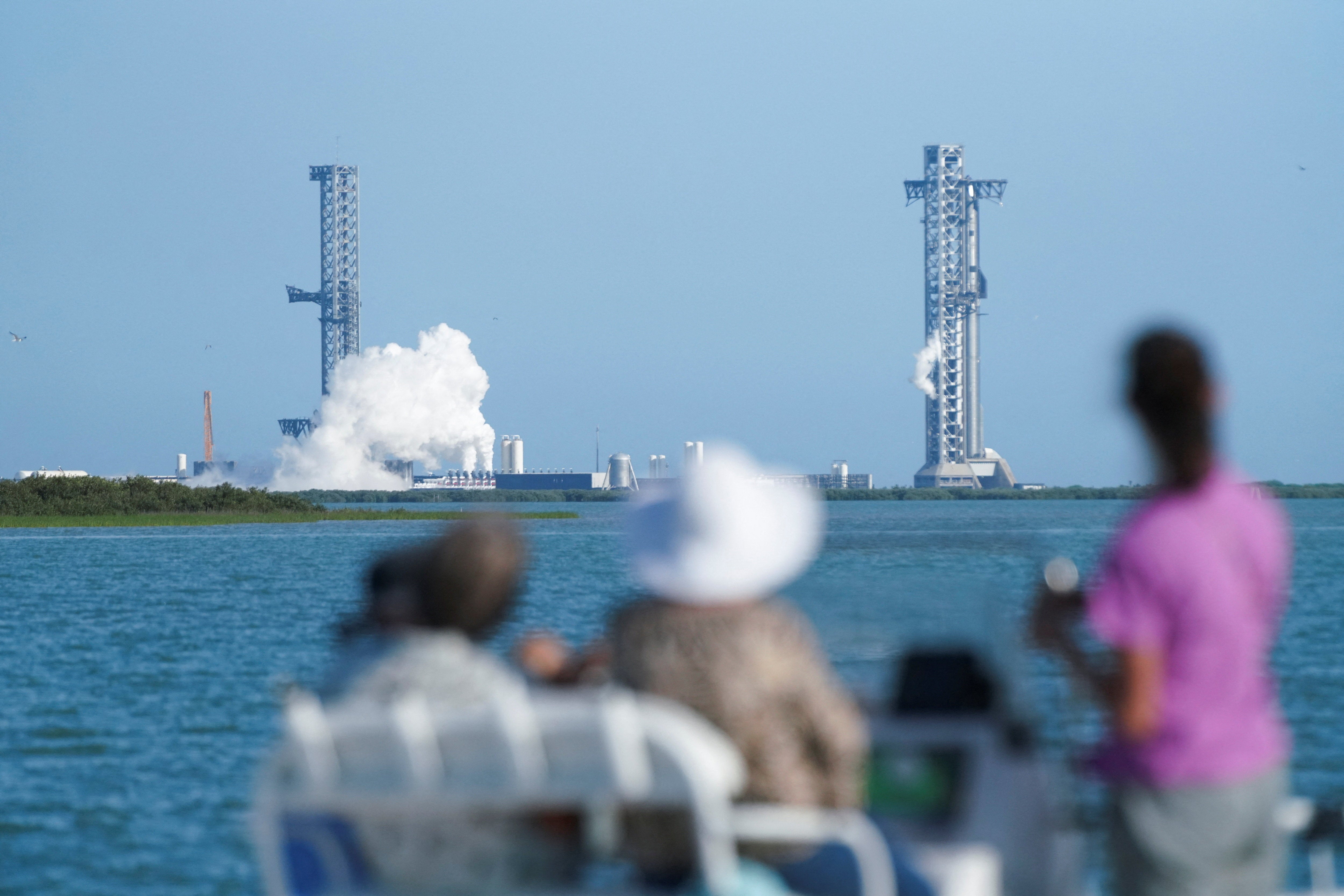 SpaceX conclui o 12.º voo de teste da Starship V3 após tentativa falhada