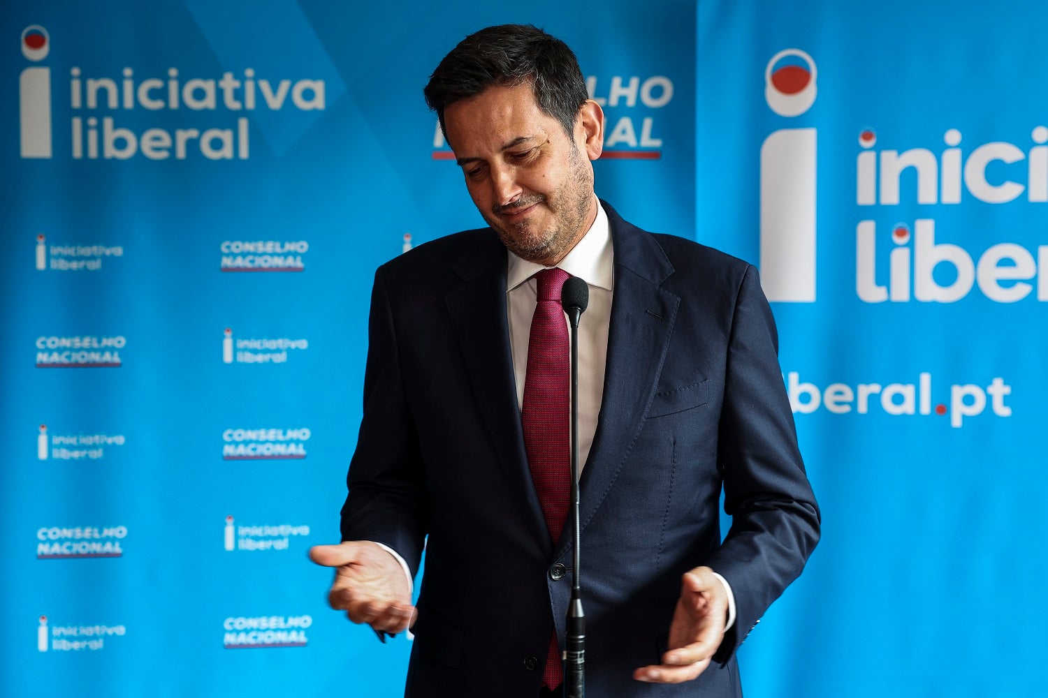 Iniciativa Liberal disponível para integrar o próximo governo