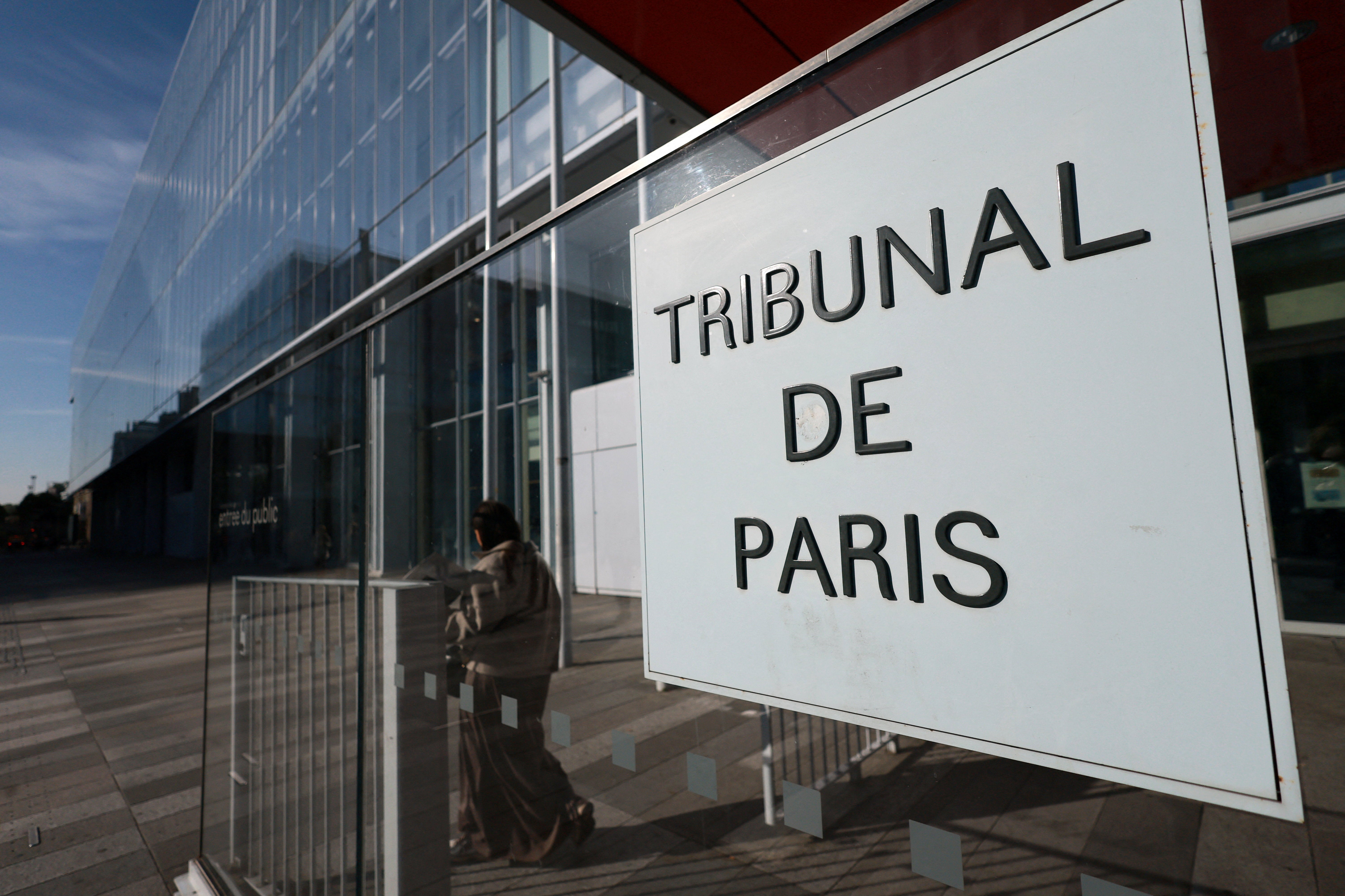 Elon Musk faltou à audição na PGR de Paris sobre possíveis abusos na rede social X