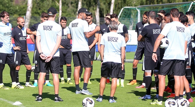 A equipa do FC Porto procurar consolidar os processos de jogo para a nova época
