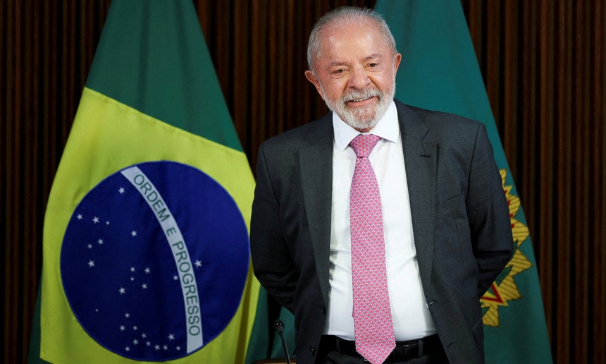 Imagem de Lula da Silva prevê visita a Portugal a 21 de abril