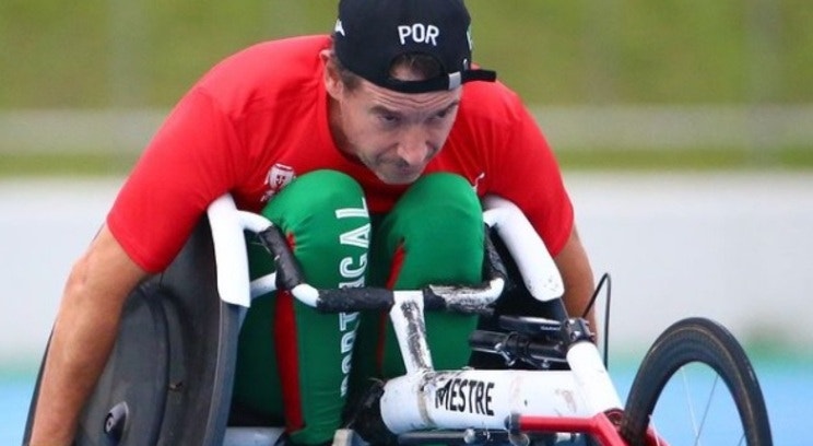 Hélder Mestre conquistou o diploma olímpico na prova dos 200 metros T51 (deficiência motora)
