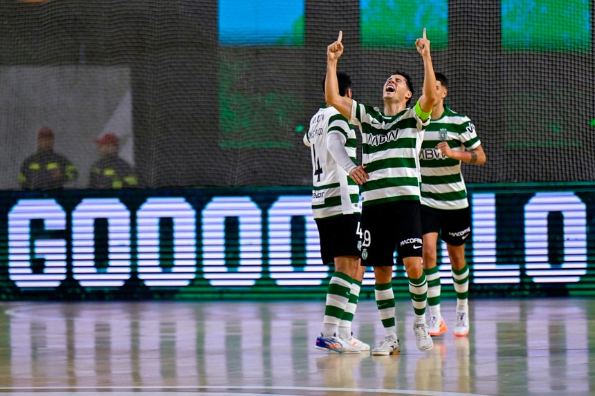 Imagem de Sporting de classe vence de novo e está nos oitavos da Champions de futsal