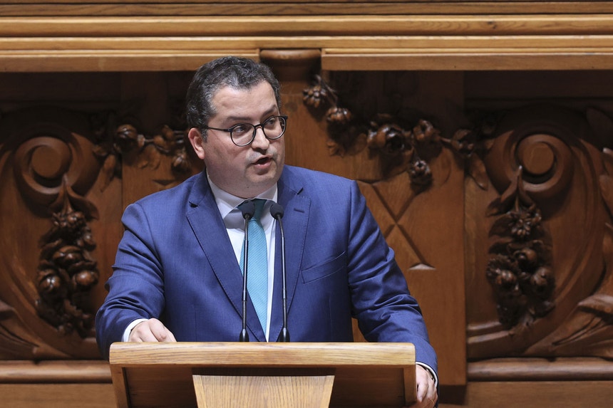 Joaquim Miranda Sarmento em finais de abril na Assembleia da República
