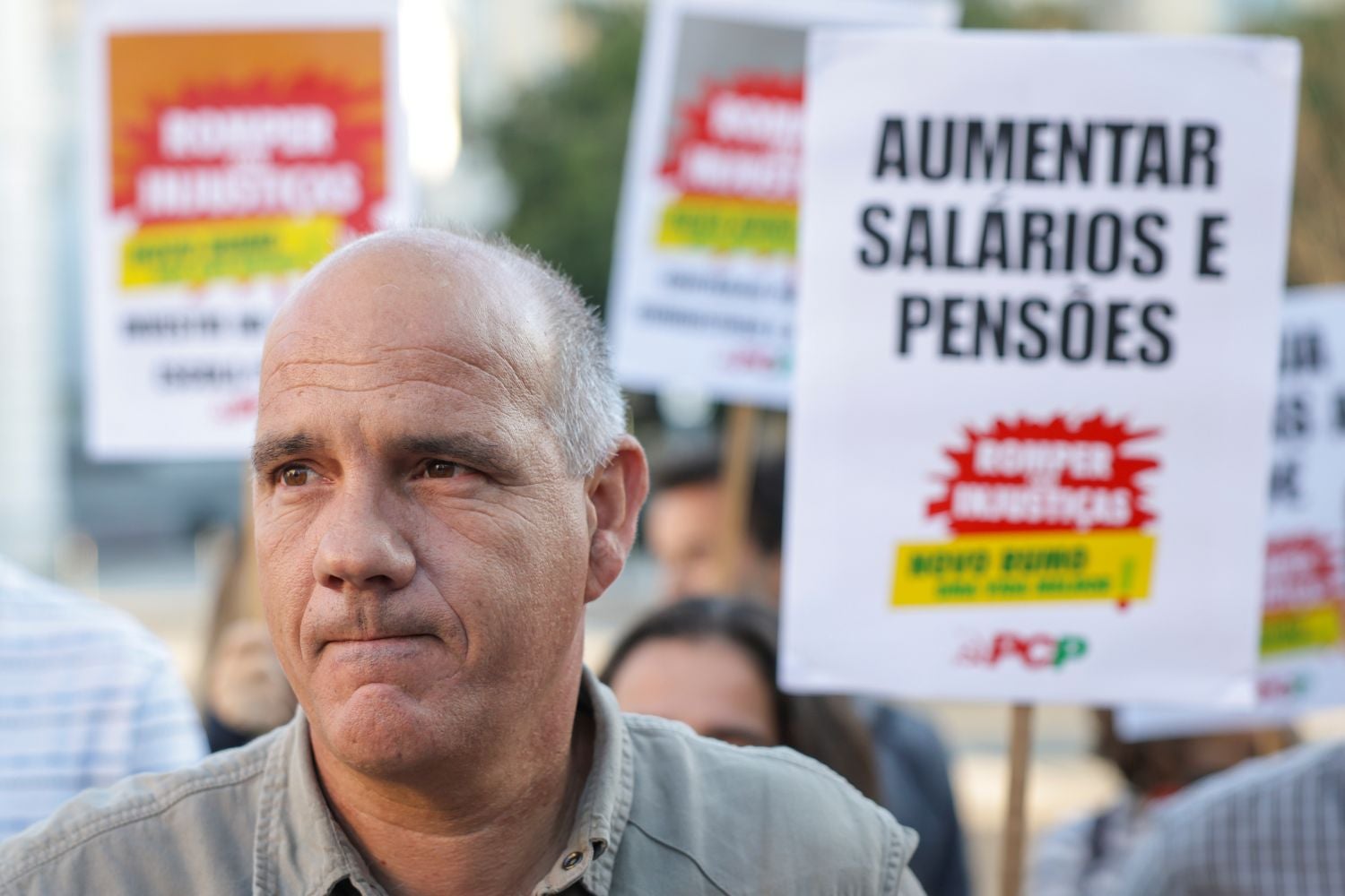 Raimundo acusa grande distribuição de usar "sempre a mesma choradeira" para não subir salários