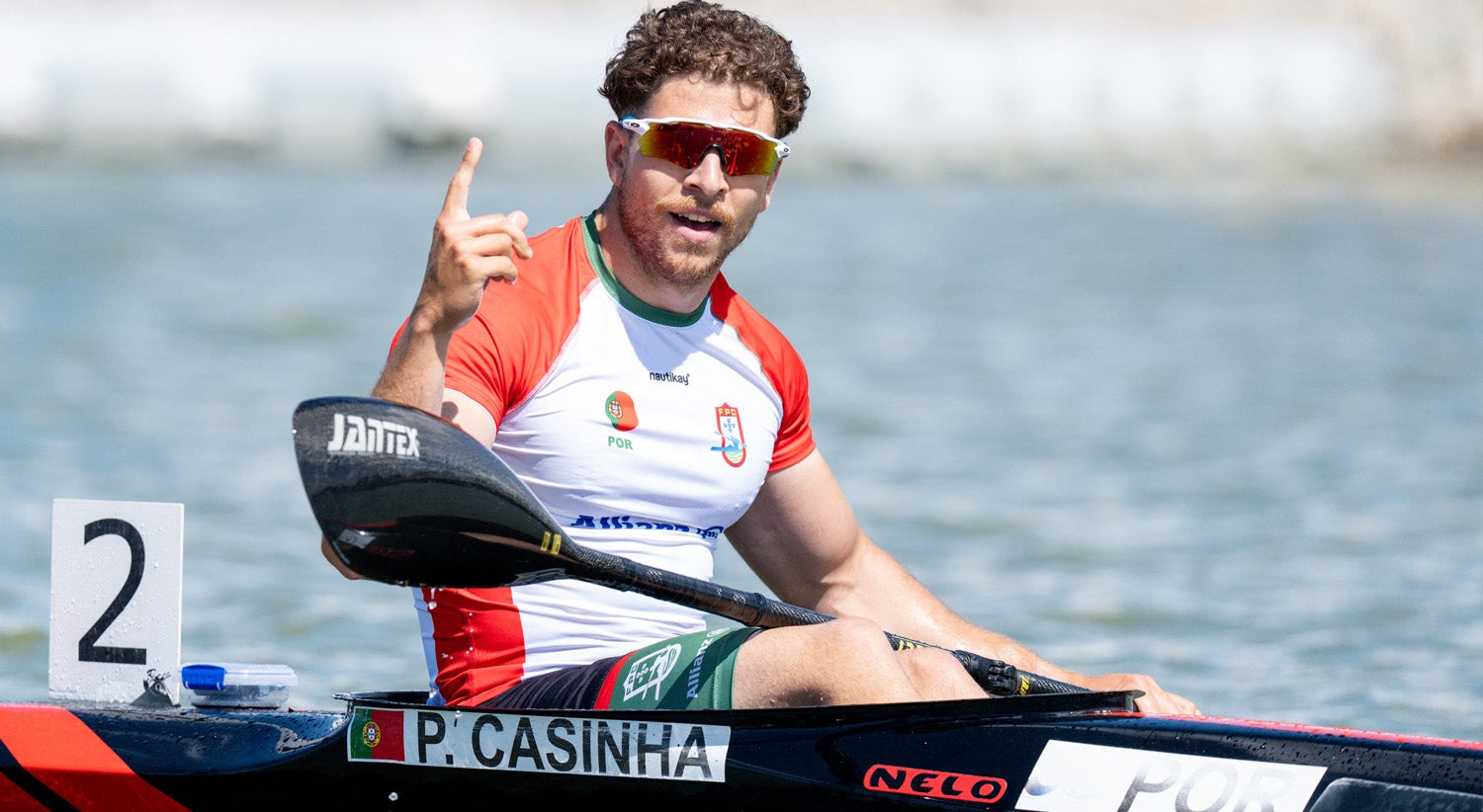 Fernando Pimenta e Pedro Casinha conquistam ouro na Taça do Mundo de canoagem