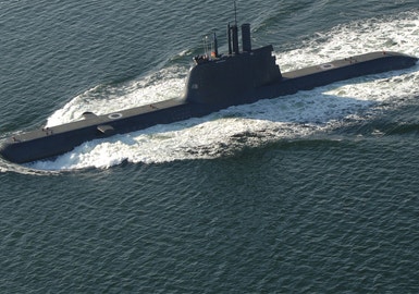 Reequipamento da Marinha Portuguesa com dois submarinos no centro da polémica de uma investigação alemã
