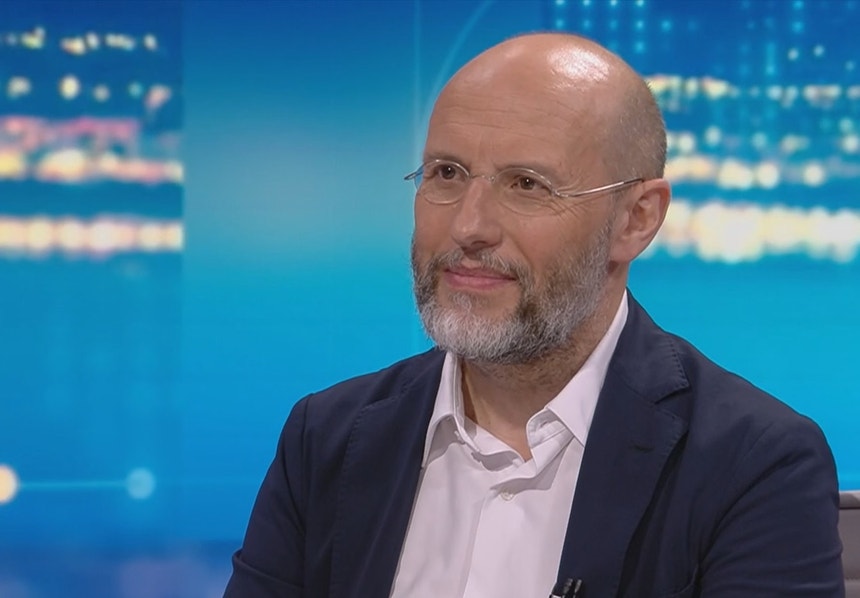Imagem de Grande Entrevista. Rui Tavares pede clarificação de Montenegro sobre revisão constitucional