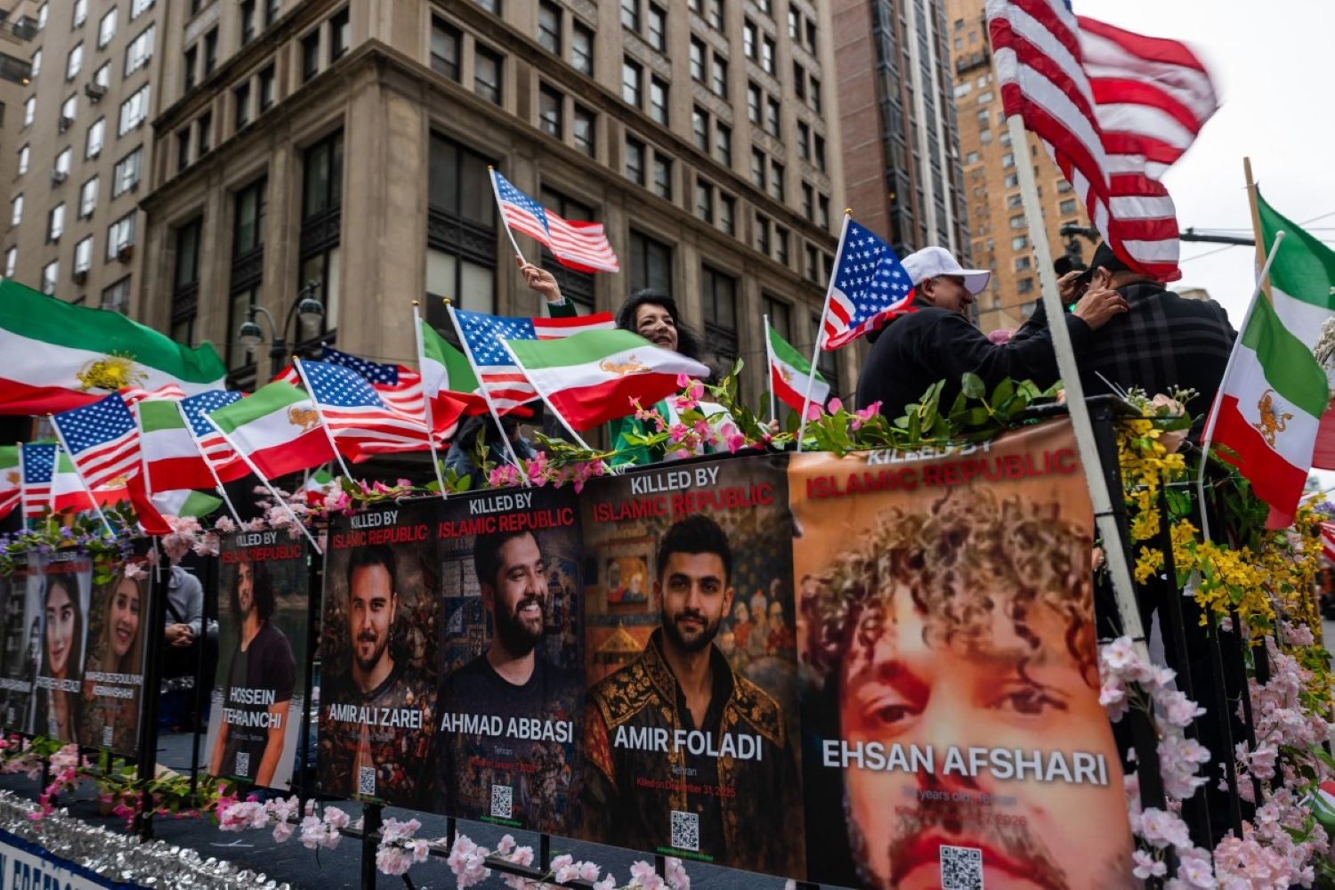 40 anos de "grandes negociações" sem sucesso: As tentativas dos EUA para chegar a acordo com o Irão