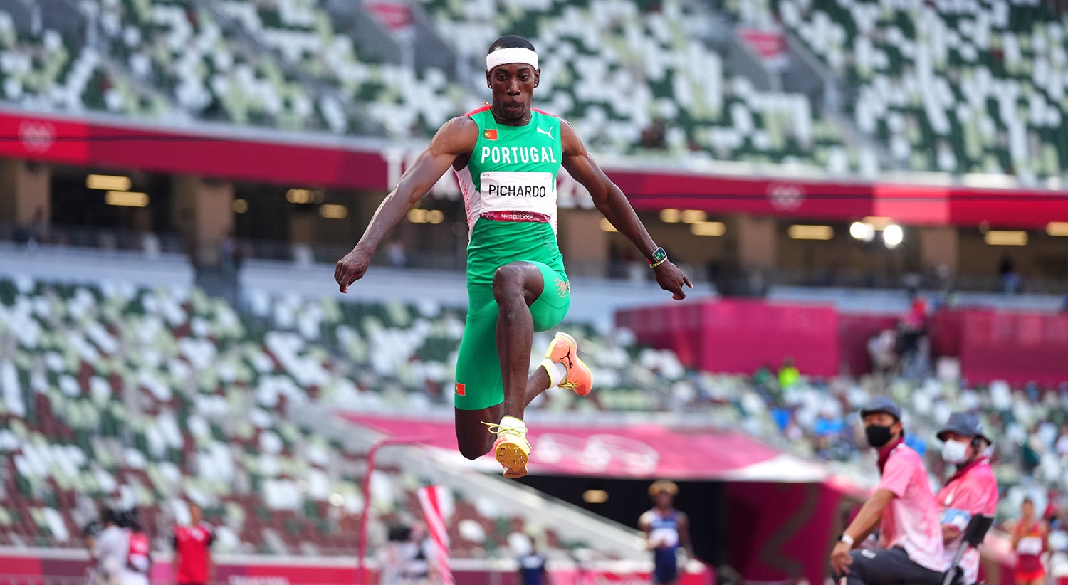  Pedro Pablo Pichardo no salto para o ouro. | Foto: Aleksandra Szmigiel - Reuters 