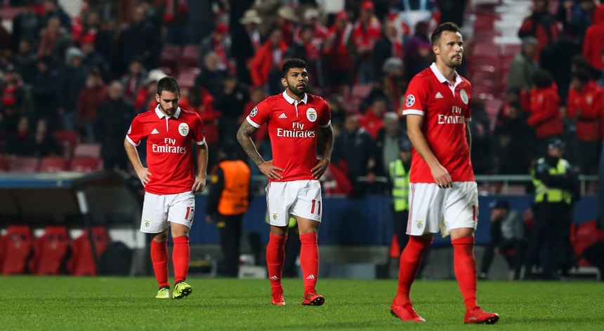A equipa do Benfica fez uma campanha para esquecer na Liga dos Campeões
