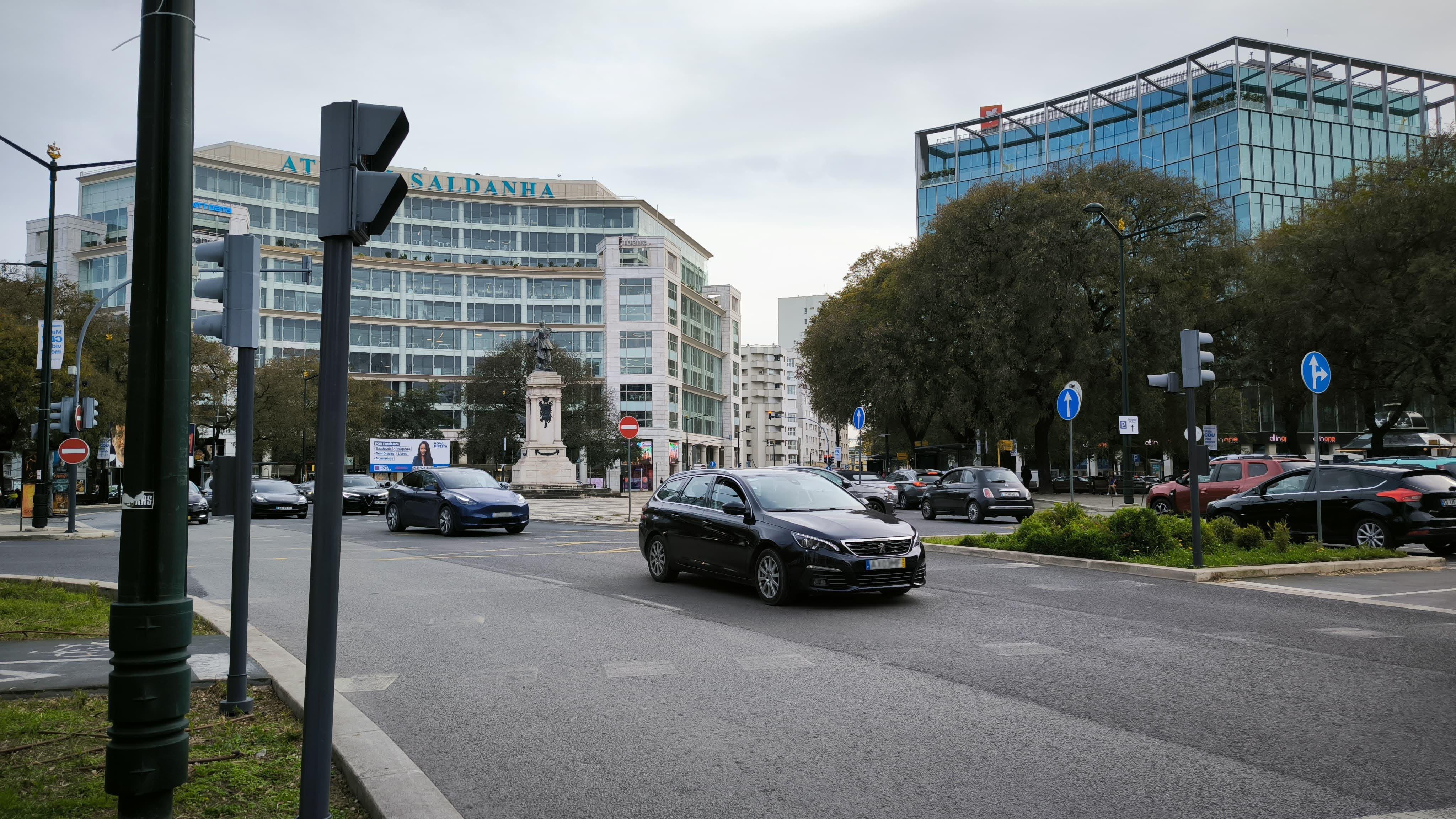 Government approves scheme allowing people to learn to drive with a tutor
