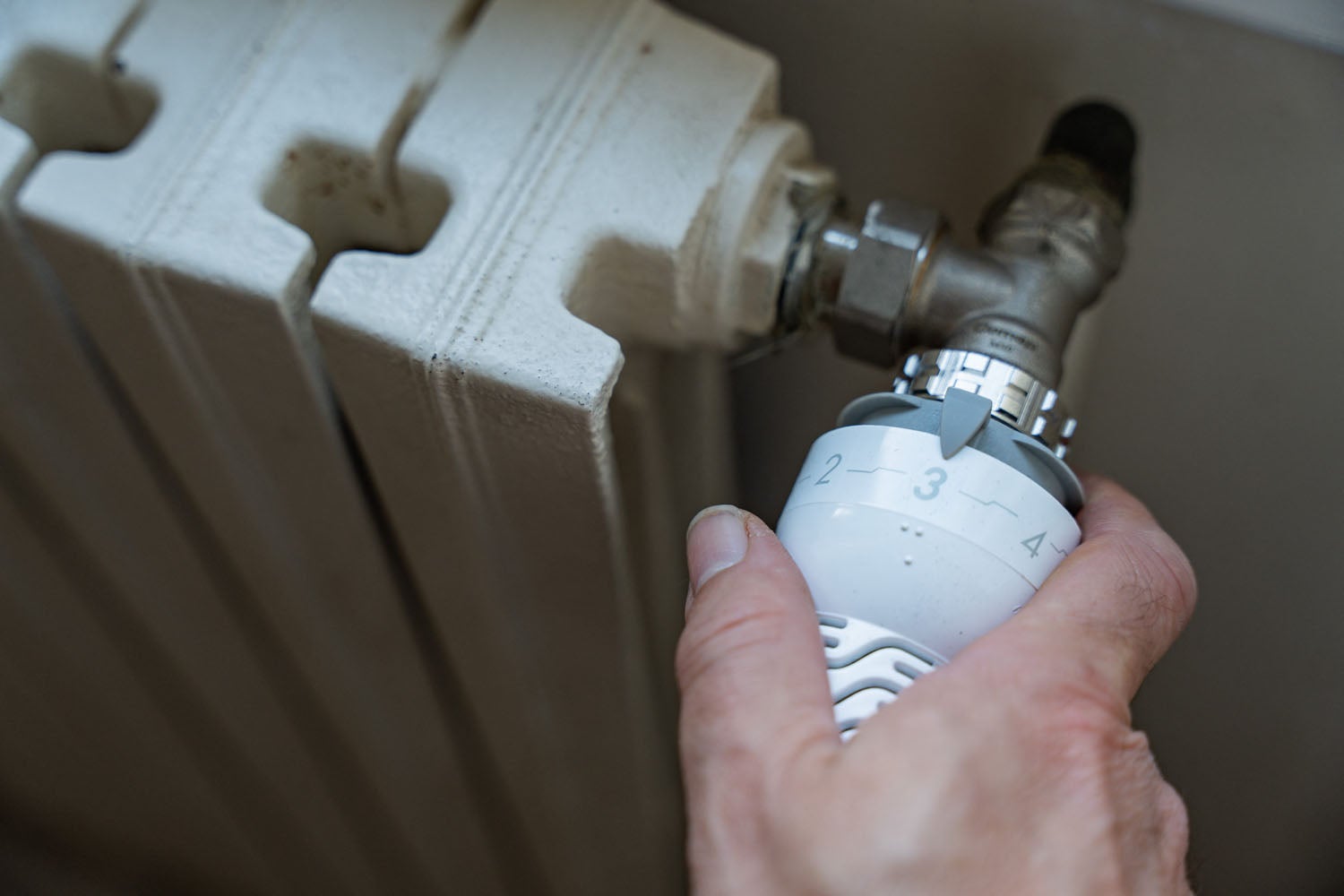 Electricity bill to rise. Regulated market electricity more expensive by 1% from January