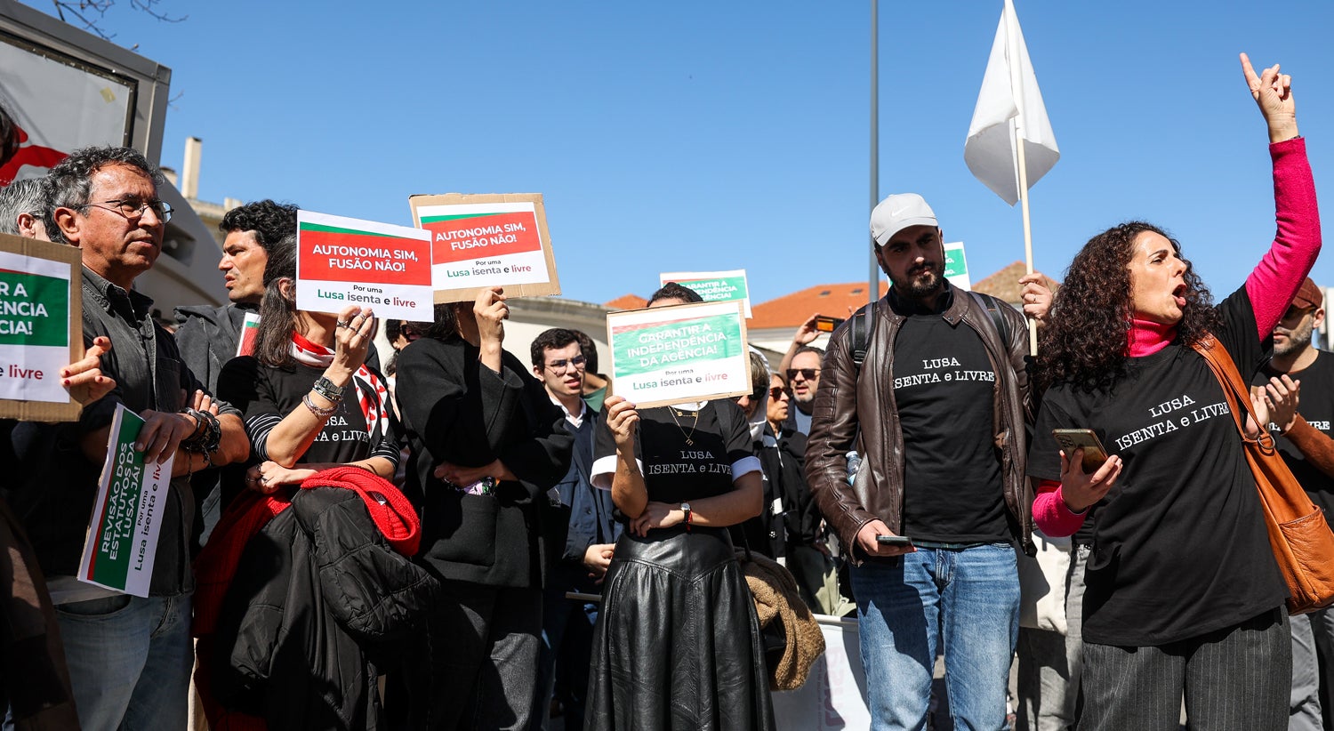 "Lusa isenta e livre"