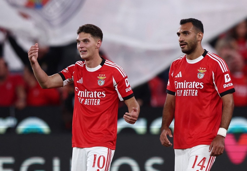 Benfica vence Villarreal por 2-0 no segundo jogo particular no Algarve
