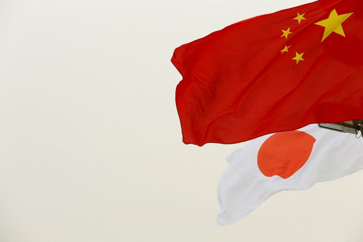 China acusa Japão de usar "ameaça chinesa" para justificar rearmamento