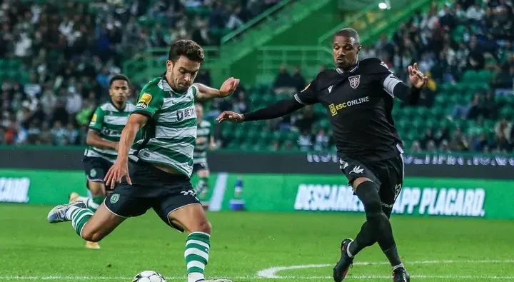 Imagem de Sporting e Casa Pia dão pontapé da saída para a segunda volta