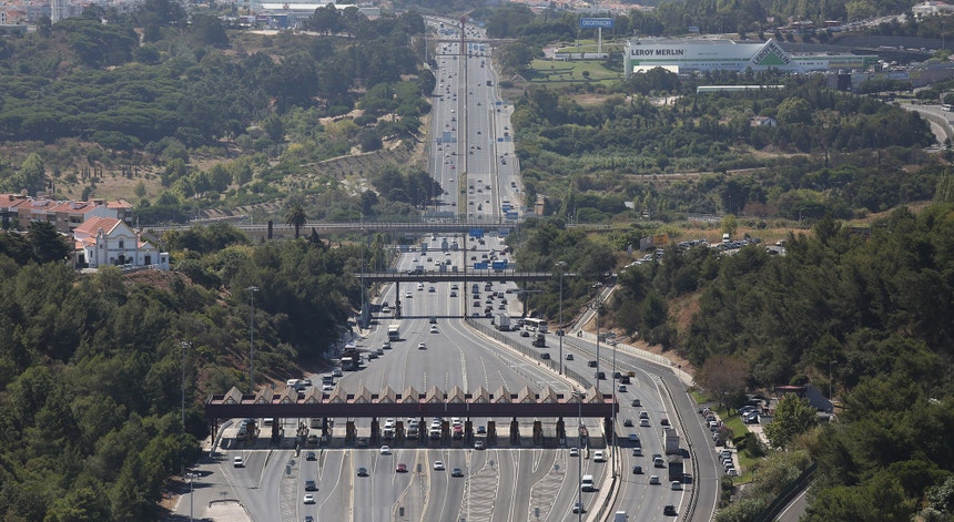 Imagem de ANSR e IP assinam compromisso para reduzir mortes nas estradas em 50% até 2030