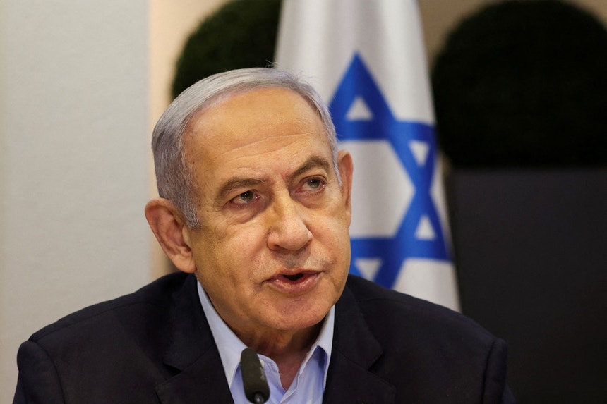 Benjamin Netanyahu na reunião do seu conselho de guerra a 31 de março
