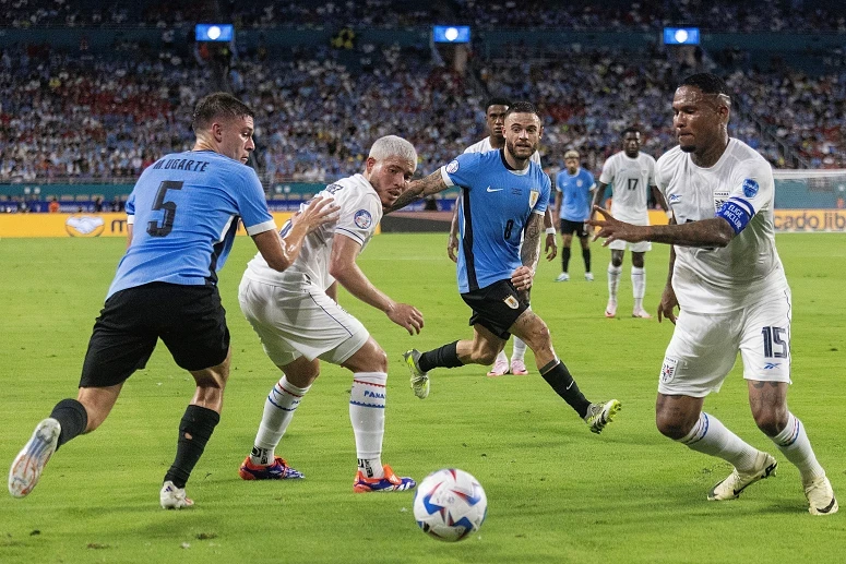 Os uruguaios já estão apurados para os "quartos" da Copa América

