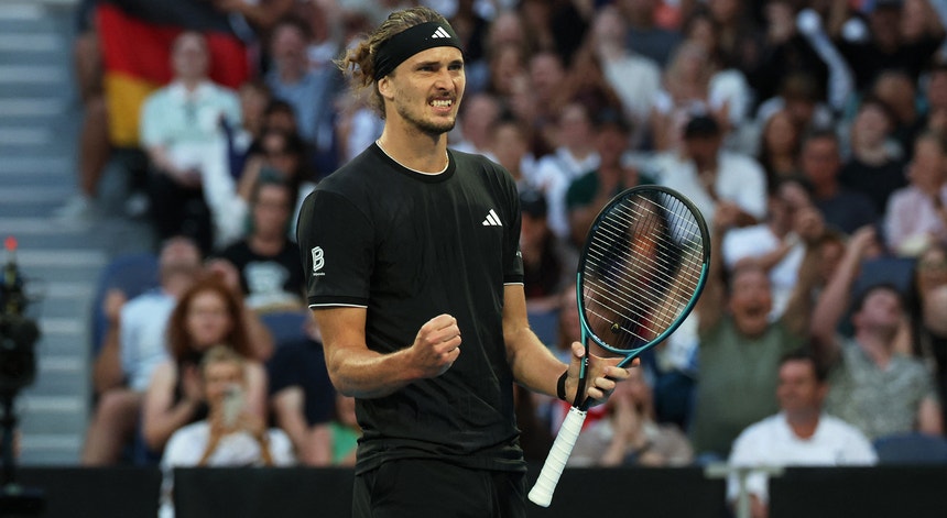 Imagem de Zverev passa aos oitavos de final do Open da Austrália