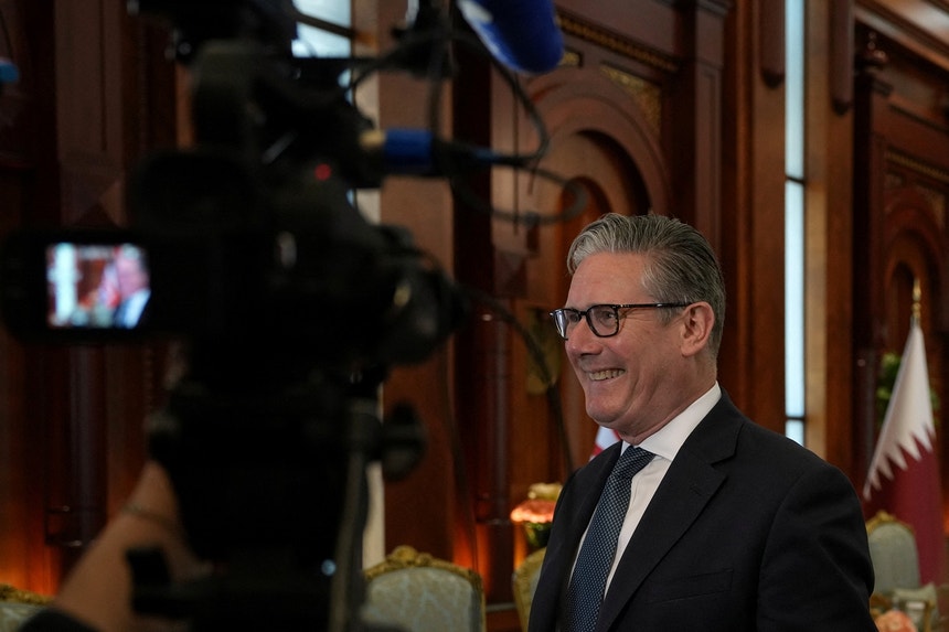 Starmer quer trocas comerciais mais fáceis com Europa e prepara nova legislação