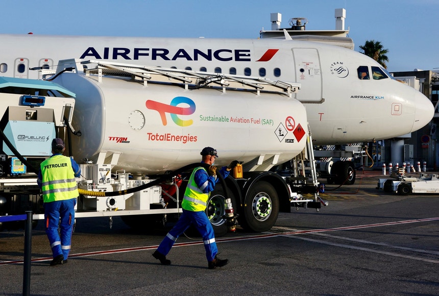 Dois pilotos envolveram-se em cena de pancadaria num voo da Air France
