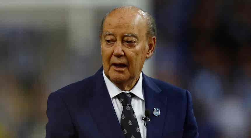 Presidente do FC Porto assume título hipotecado em caso de derrota com Benfica