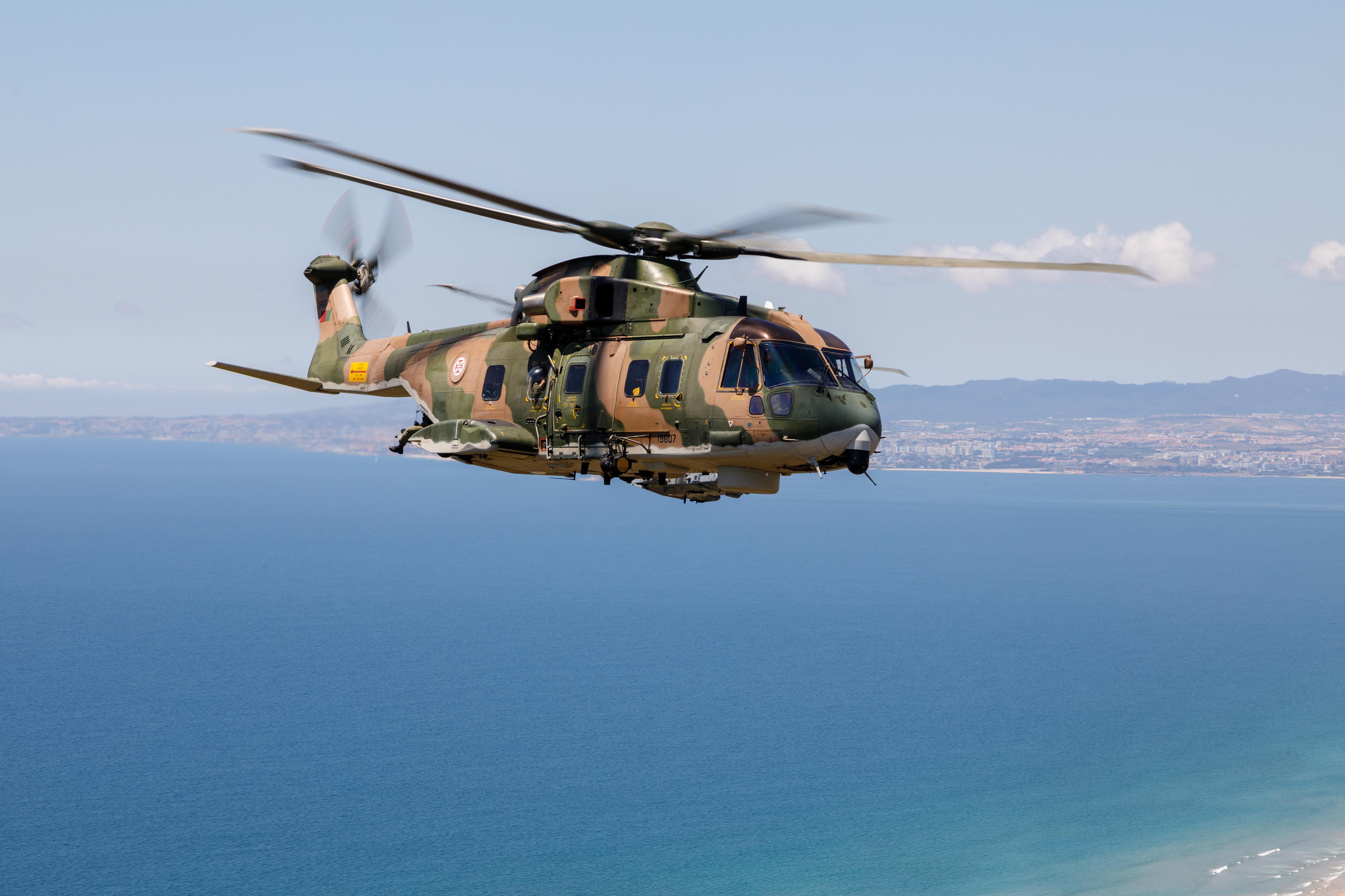 Proteção Civil assume dificuldades com novos helicópteros Blackhawk