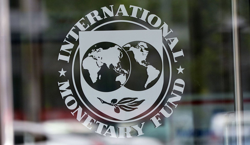 FMI prevê crescimento global de 3,1% em 2026 e 3,4% em 2027
