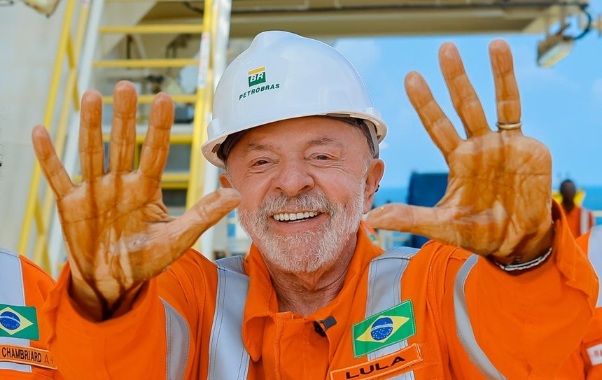 Imagem de "Cheira tão bem". Lula e o petróleo na Amazónia