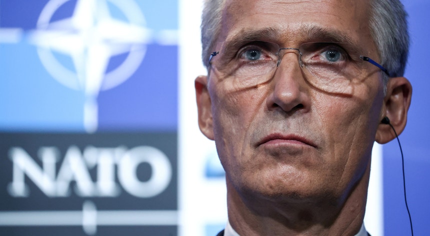 O antigo primeiro-ministro dinamarquês, que lidera a NATO há quase oito anos, deixa o cargo livre no próximo ano
