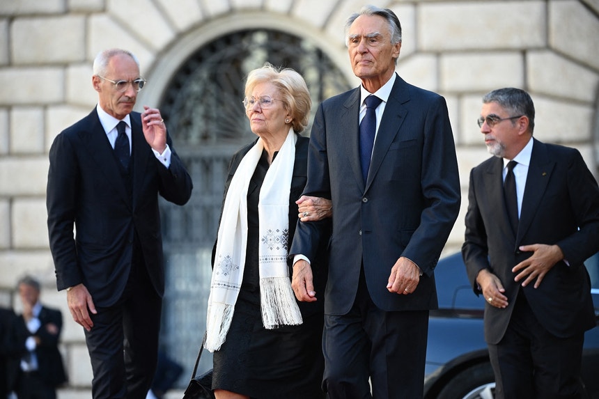 Cavaco Silva defende mais investimento em Defesa na Europa