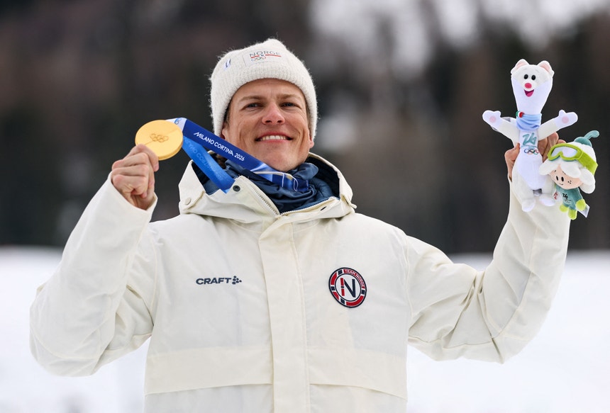 JO2026. Norueguês Klaebo a um ouro de igualar recorde de títulos em Jogos de Inverno