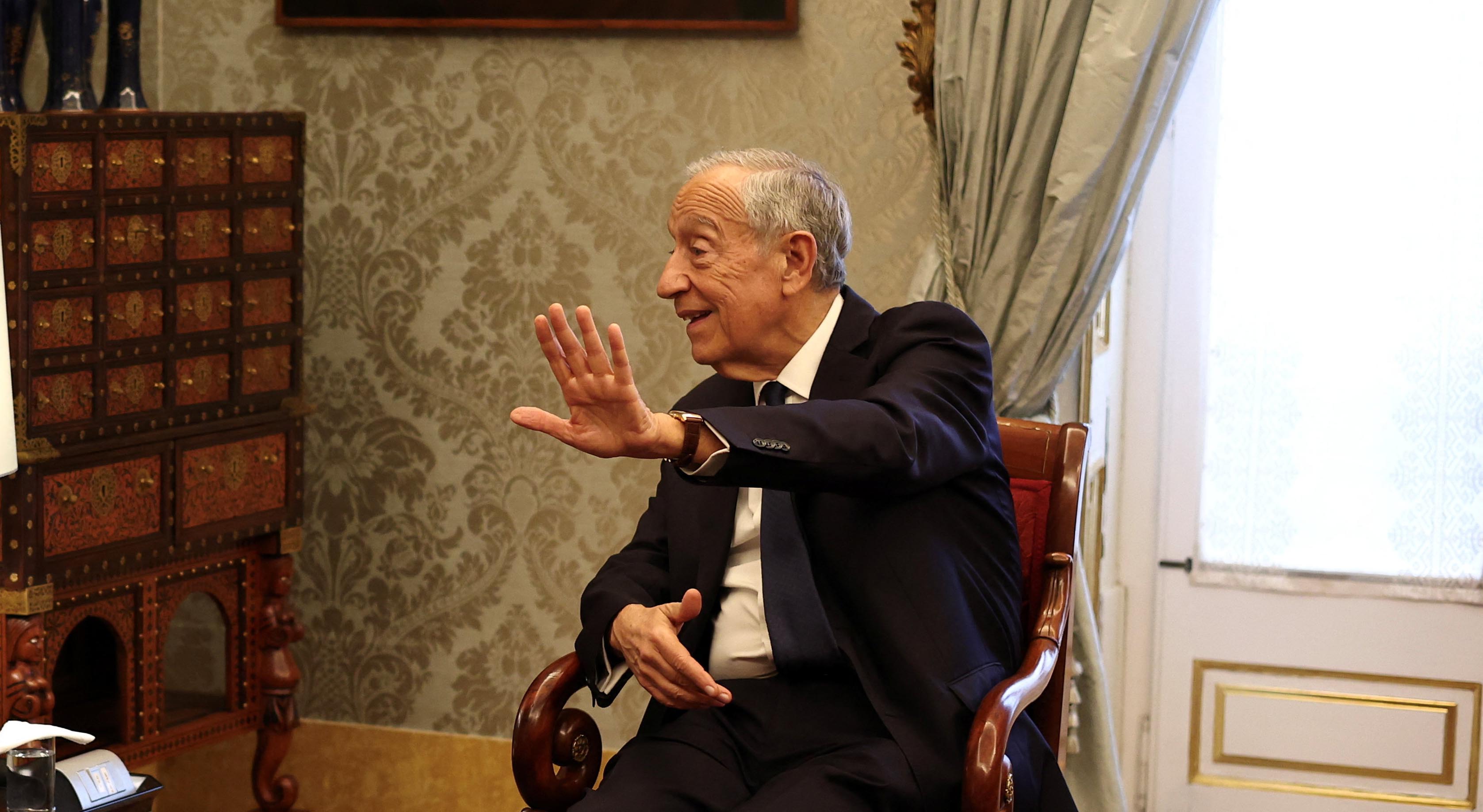 Marcelo elogia postura do Governo e do PS no debate quinzenal