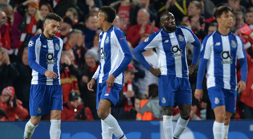 A equipa do FC Porto comprometeu a passagem às meias-finais da milionária
