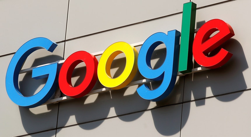 A Google decidiu encerrar a rede social Google+ após a divulgação de uma falha de segurança
